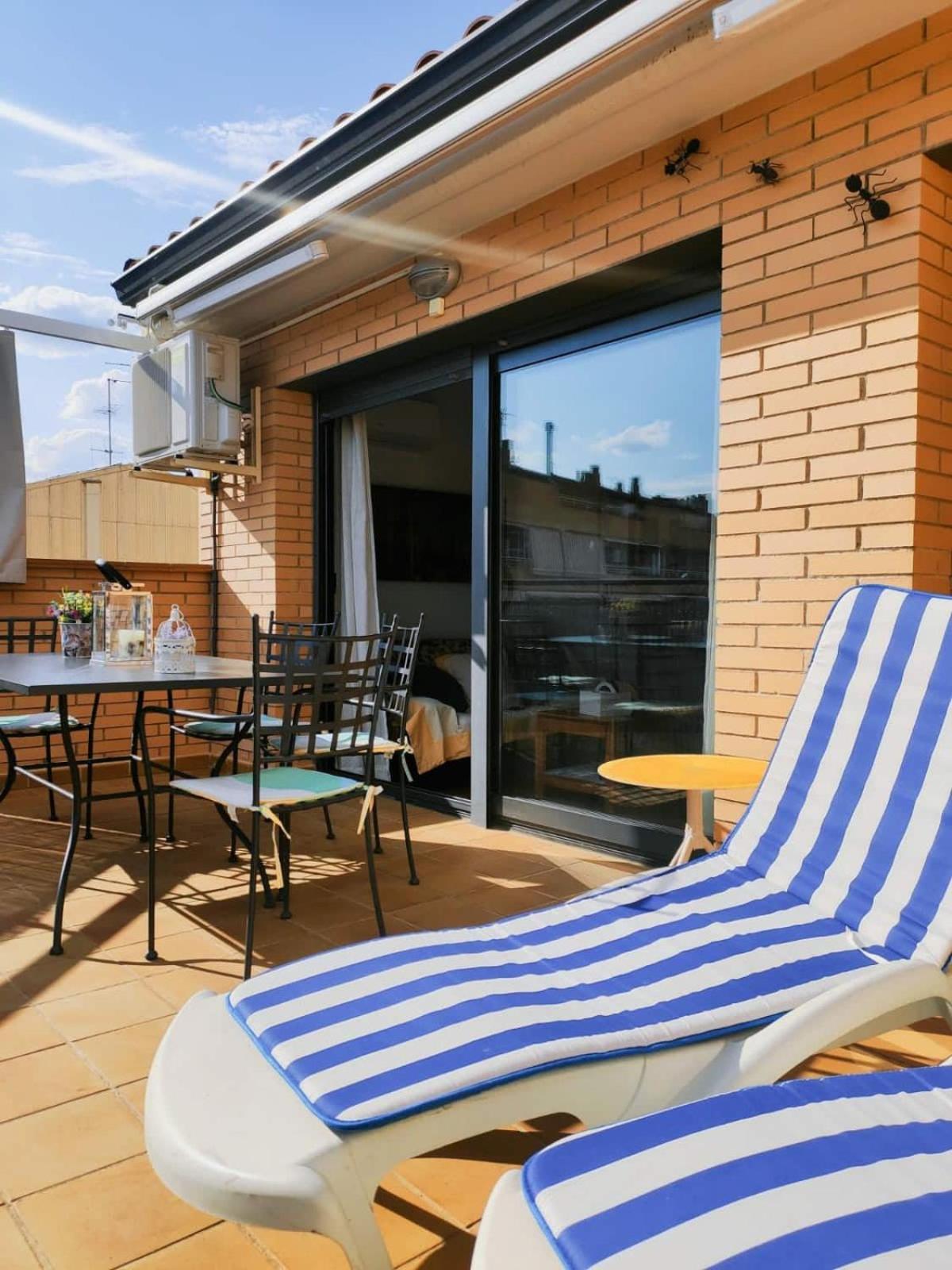 Acogedor Atico Duplex En Tremp Apartment Екстериор снимка
